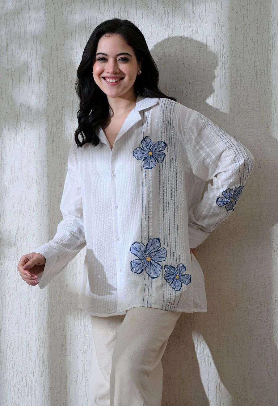 Women's Aqua Petals embroidered shirt in white – La Moon