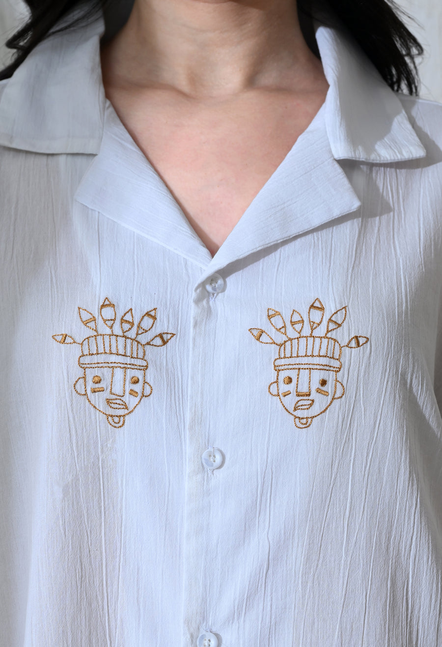 Women's Tribe Thread embroidered shirt in white – La Moon