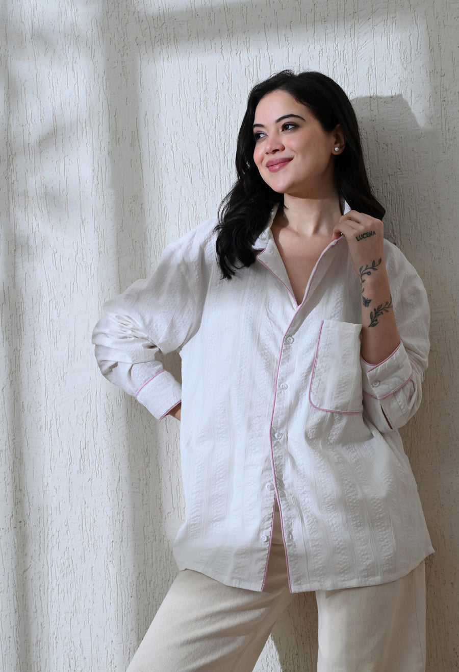 Women's Edge Piping shirt in white – La Moon