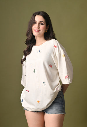 Women off white everyday embroidered unisex tshirt