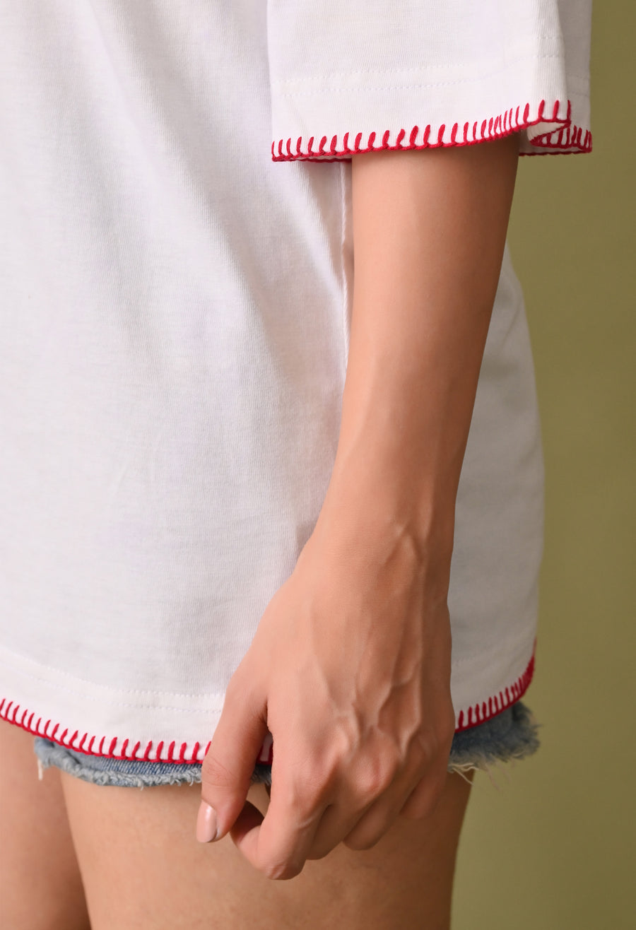 Women white bouqet embroidered unisex tshirt