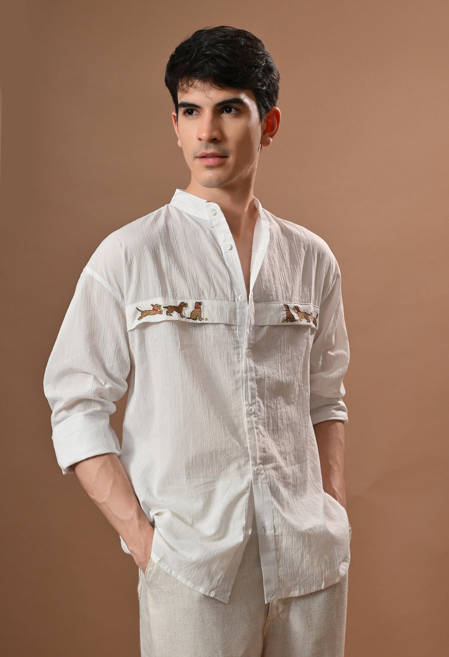 Men white brown dog chase embroidered unisex shirt