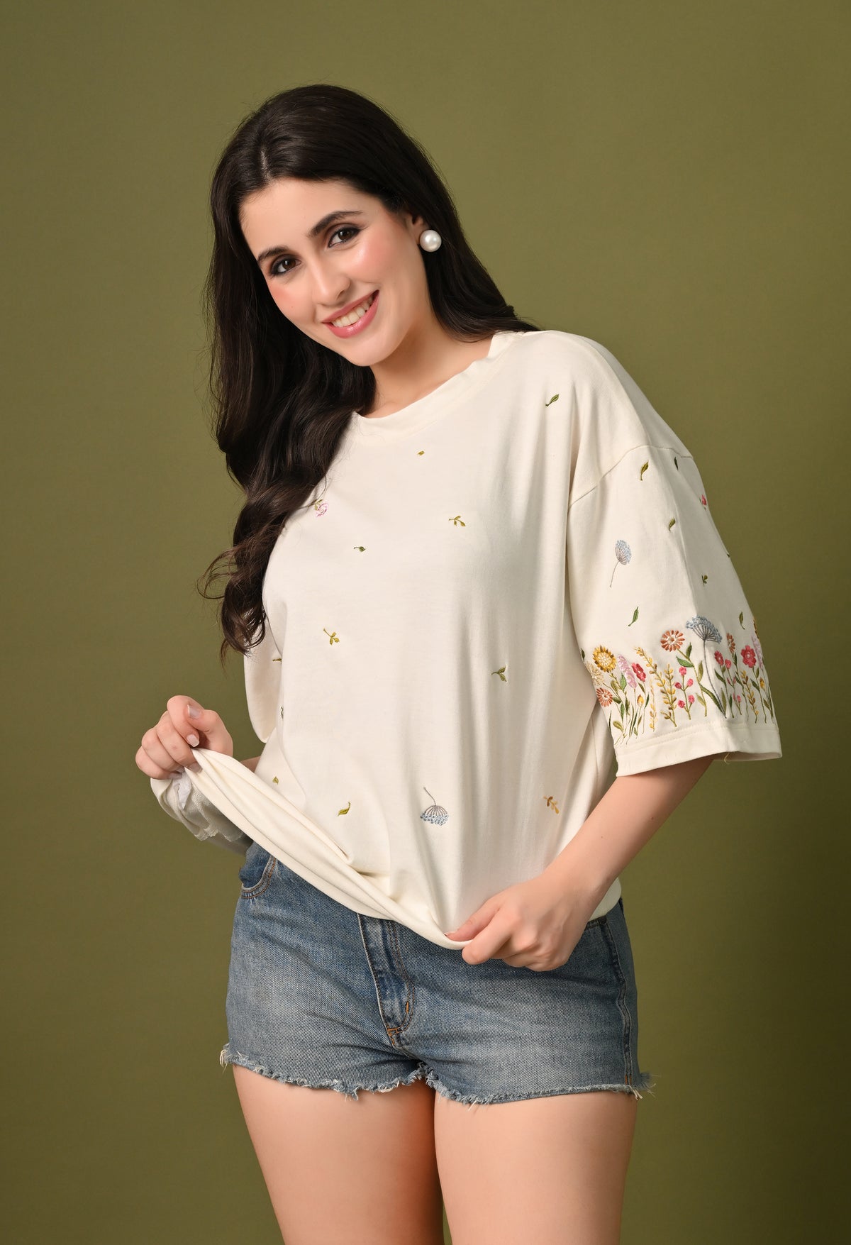 Women off white thunder leaves embroidered unisex tshirt