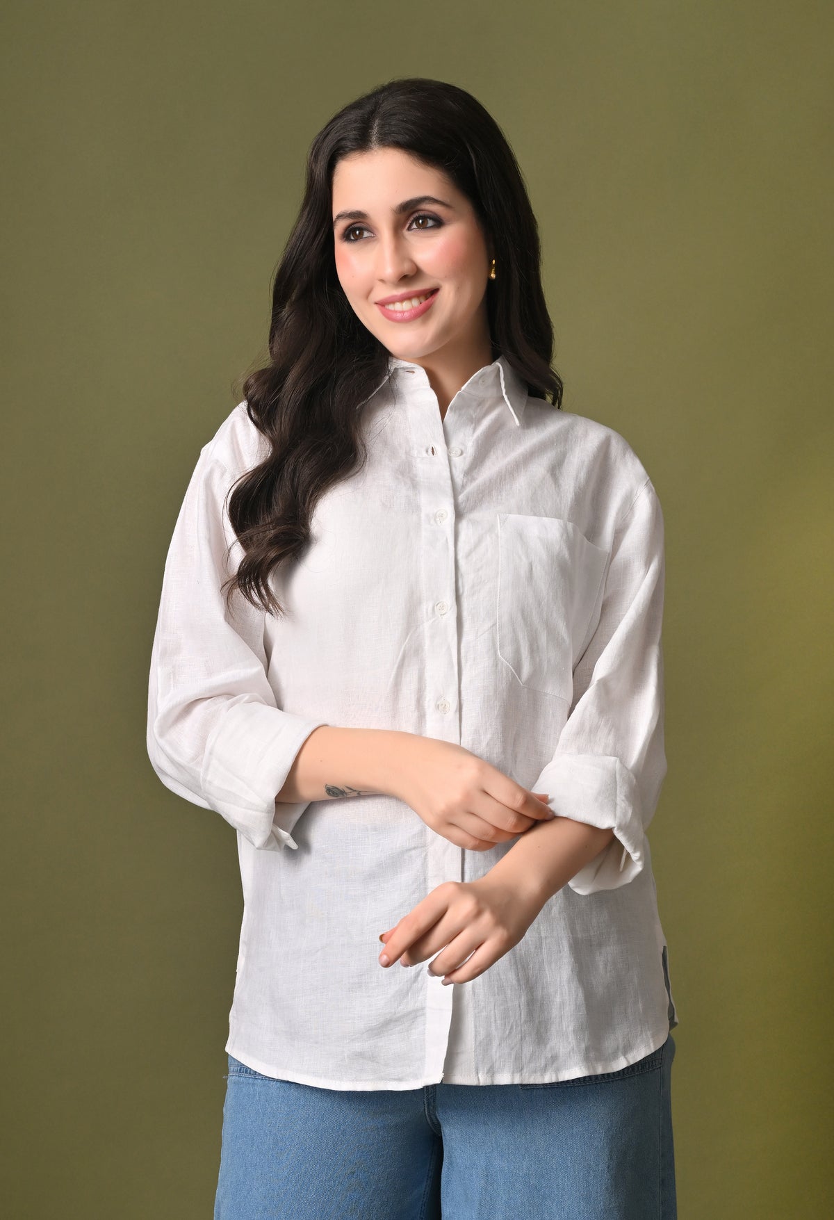 Women white linen regular fit unisex shirt