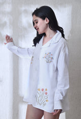 Women's Botanic Affair embroidered shirt in white – La Moon