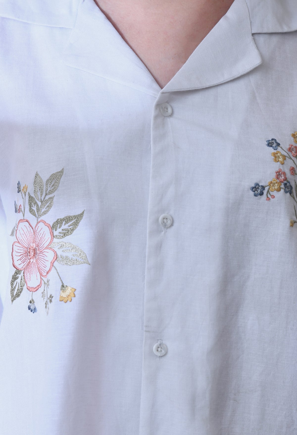 Women's Botanic Affair embroidered shirt in white – La Moon