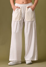 Women casual loose fit off white pleated pocket trouser