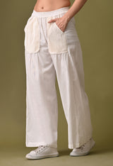 Women casual loose fit off white pleated pocket trouser