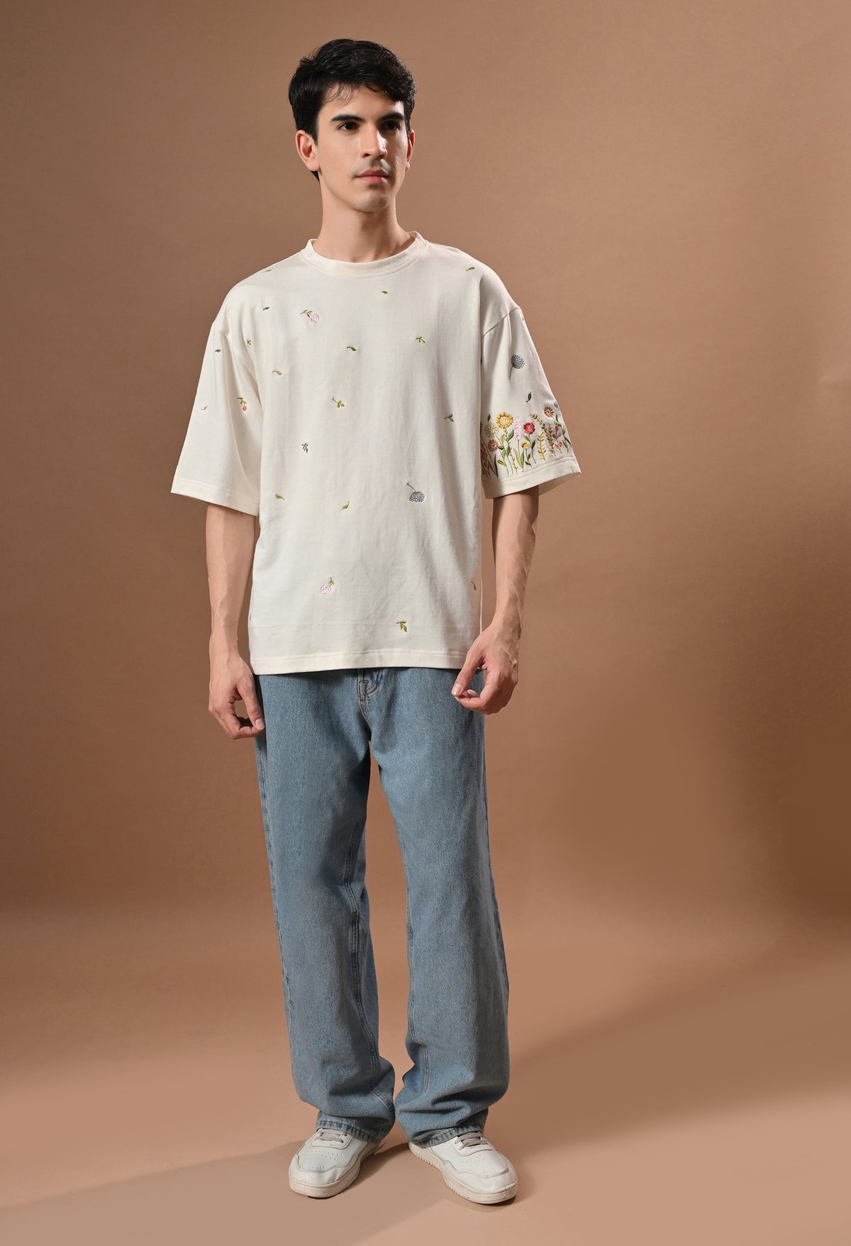 Men off white thunder leaves embroidered unisex tshirt