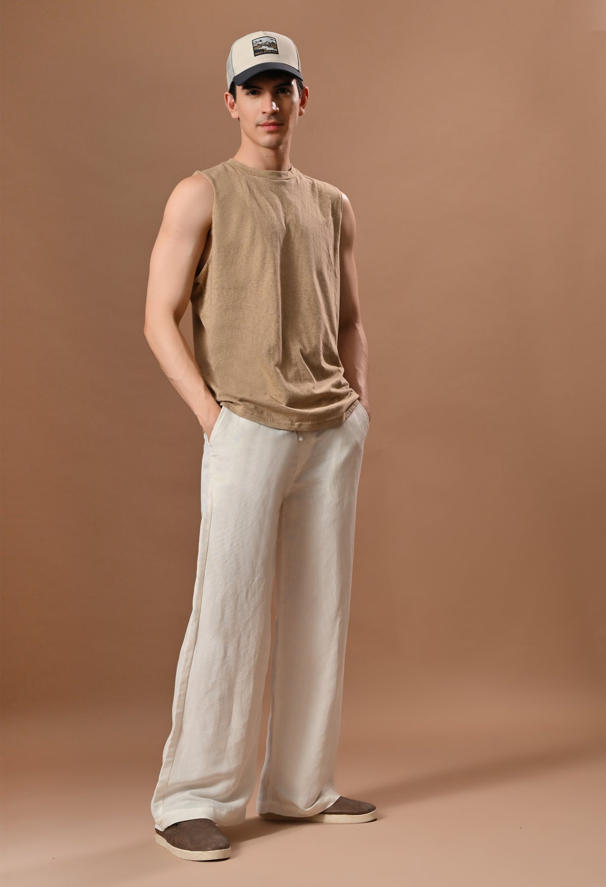 Men casual loose fit off white trouser