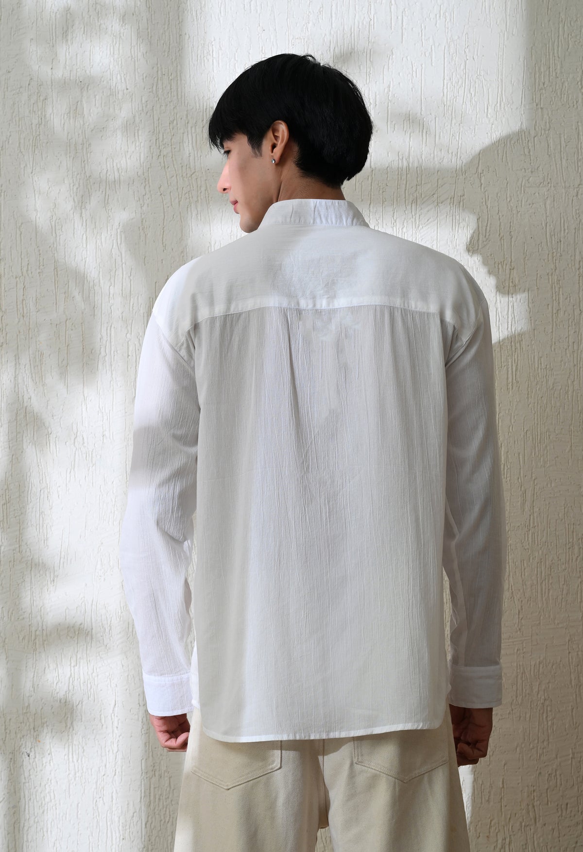 Men's Dog Chase embroidered shirt in white – La Moon