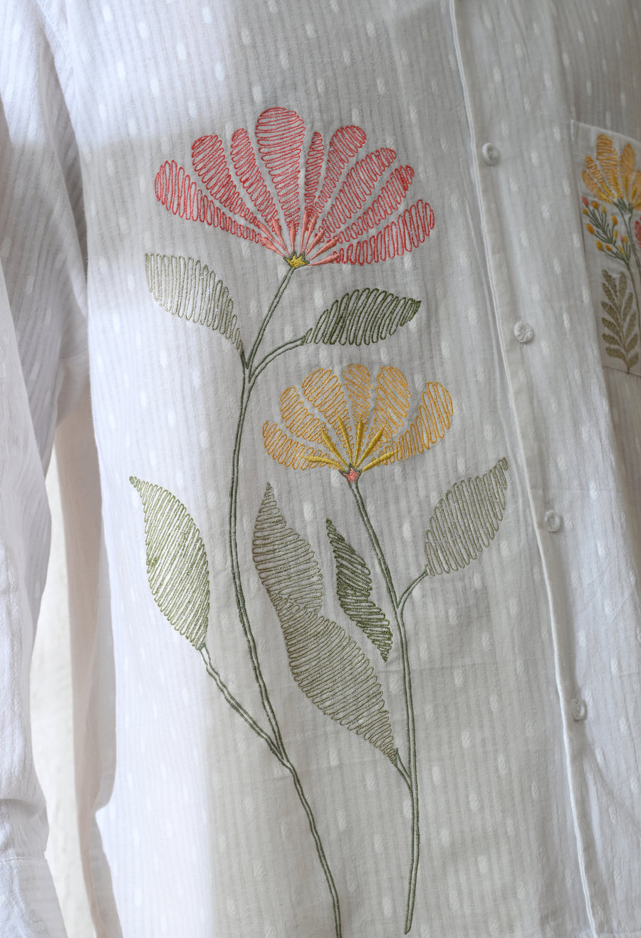 Men's Pocket Posy embroidered shirt in white – La Moon